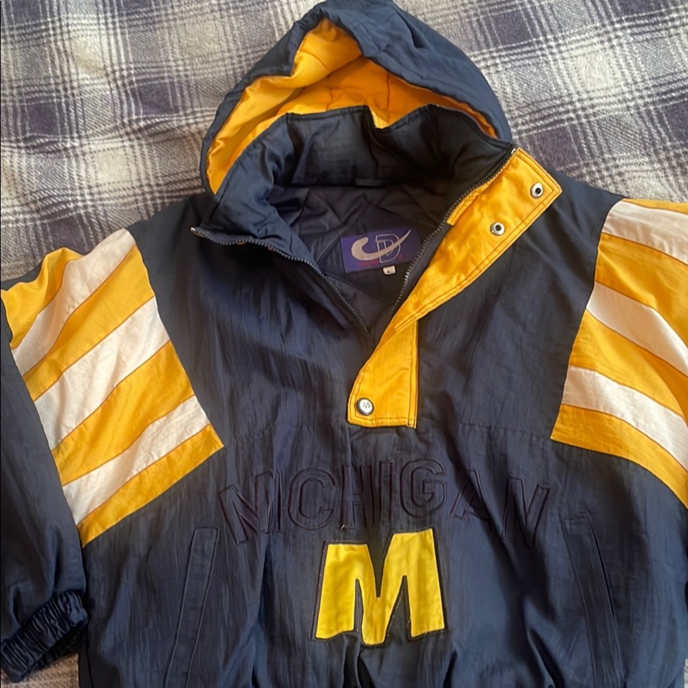Vintage Michigan Hooded Pullover - Navy and Yellow